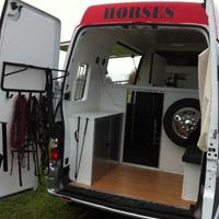 Renault Master Horsebox 5